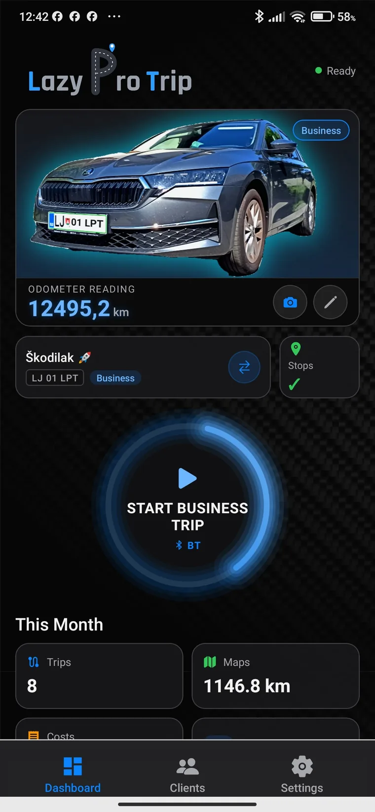 Dashboard with the Carbon background — dark carbon pattern