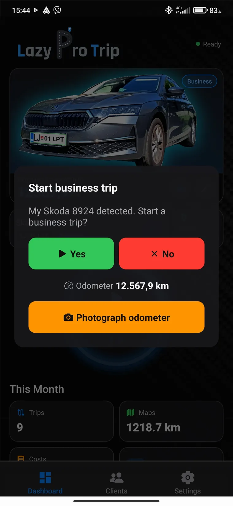 Prompt “My Skoda 8924 detected. Start a business trip?” with Yes and No, the odometer reading and a Photograph odometer button